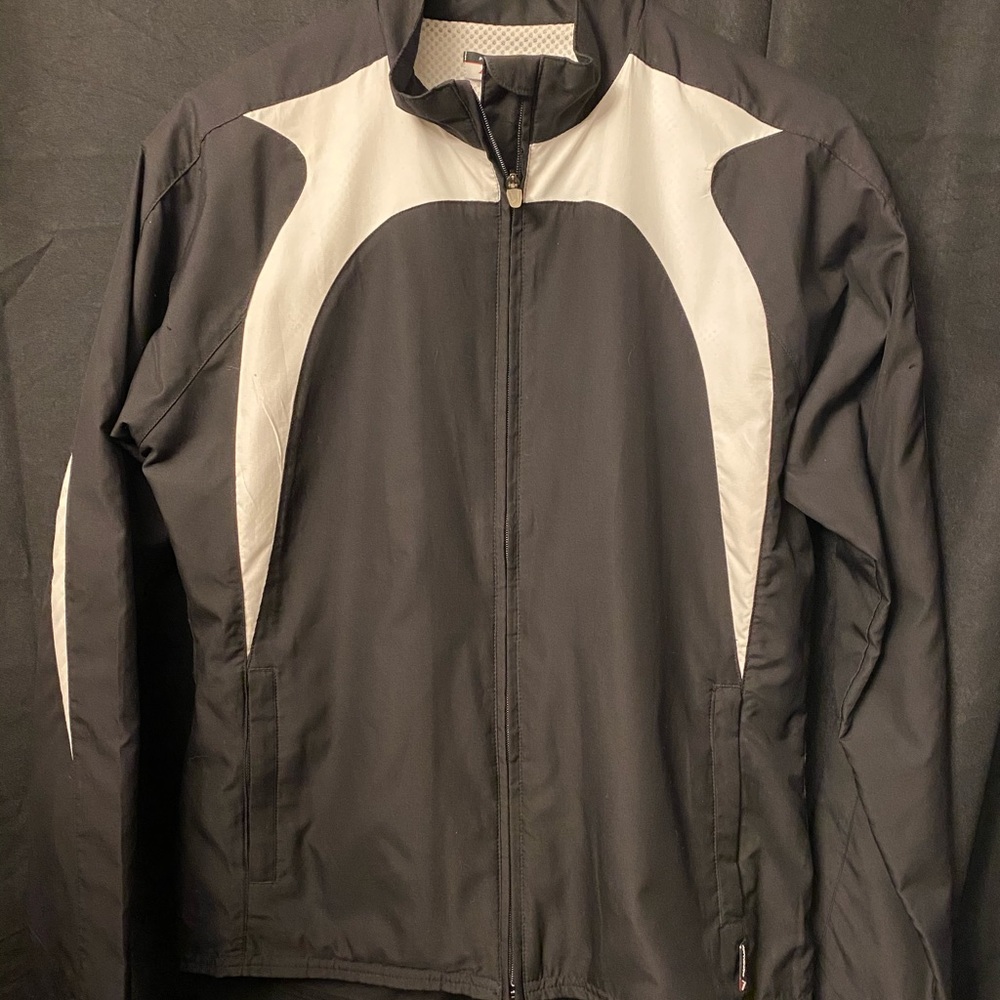 Antigua-Women’s Black/White Golf Jacket-Medium